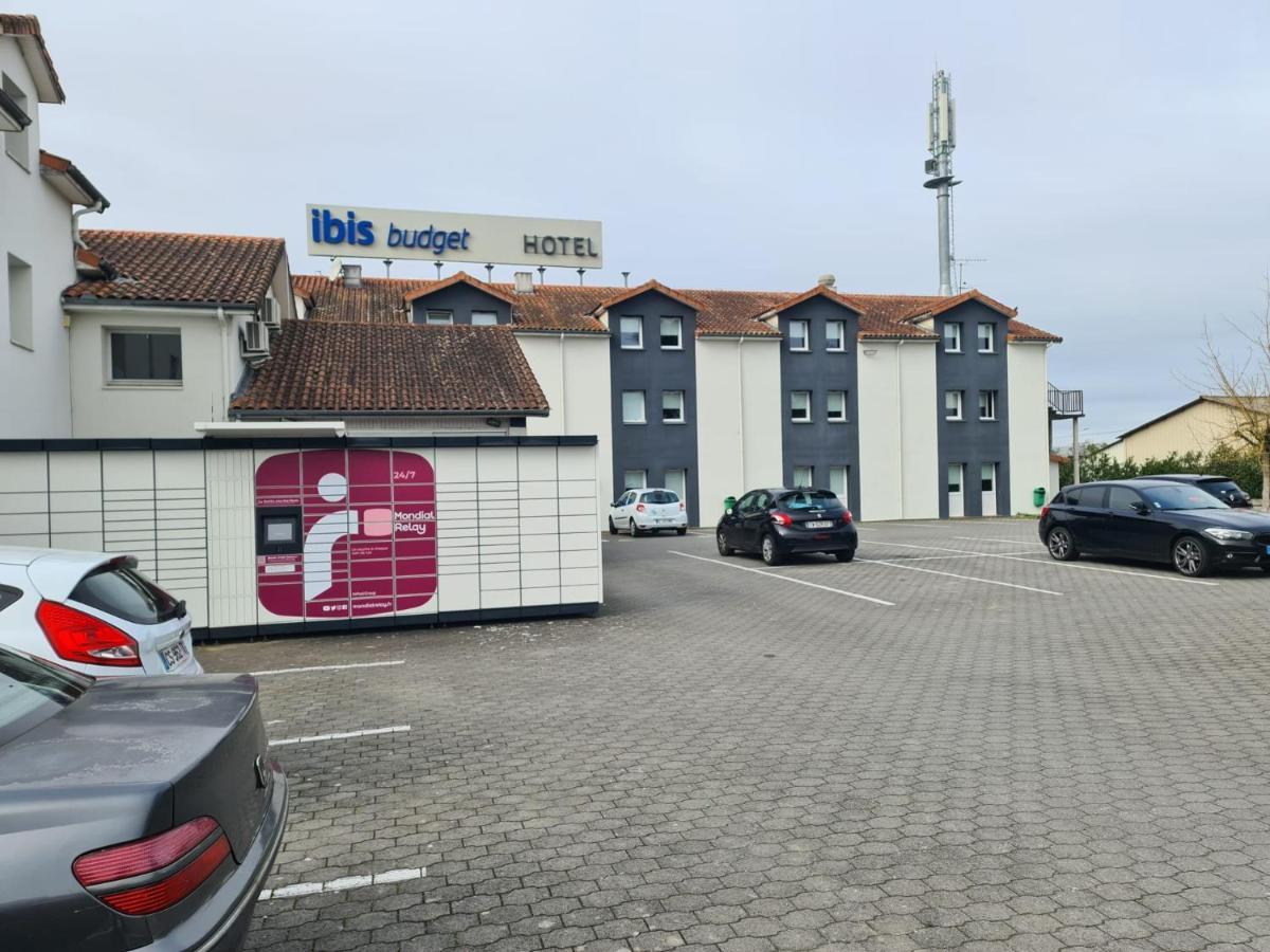 Ibis Budget Agen Le Passage  Esterno foto